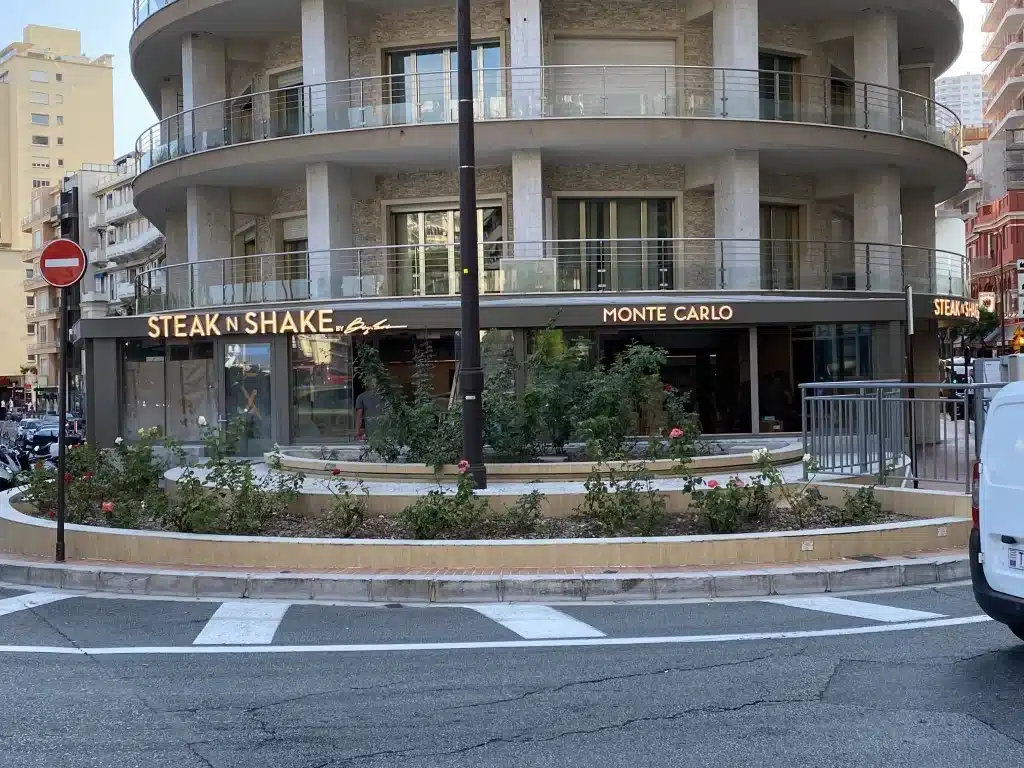 steak-n-shake-monaco-1